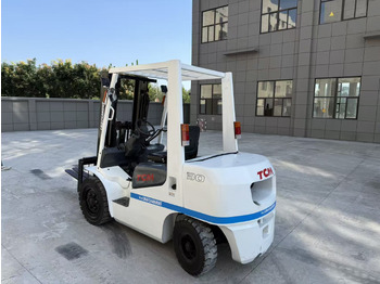 Diesel viličar TCM