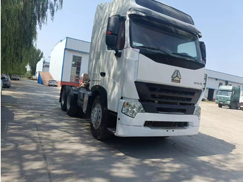 Tegljač SINOTRUK HOWO