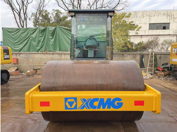 Kompaktor XCMG XS143: slika Kompaktor XCMG XS143