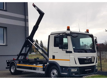 Kamion s kukastom dizalicom MAN TGL 12.220