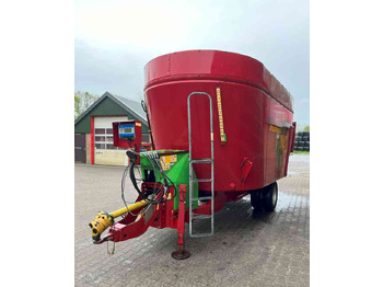 Vagon-miješalica za krmivo Strautmann Verti-Mix 2401 Voermengwagen, voerwagen, mixer, voermachines: slika Vagon-miješalica za krmivo Strautmann Verti-Mix 2401 Voermengwagen, voerwagen, mixer, voermachines Vagon-miješalica za krmivo Strautmann Verti-Mix 2401 Voermengwagen, voerwagen, mixer, voermachines: slika Vagon-miješalica za krmivo Strautmann Verti-Mix 2401 Voermengwagen, voerwagen, mixer, voermachines