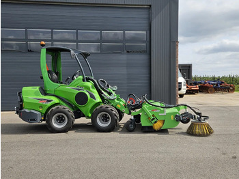 Kompaktni utovarivač gusjeničar Avant 645i Rental mini-shovel: slika Kompaktni utovarivač gusjeničar Avant 645i Rental mini-shovel Kompaktni utovarivač gusjeničar Avant 645i Rental mini-shovel: slika Kompaktni utovarivač gusjeničar Avant 645i Rental mini-shovel