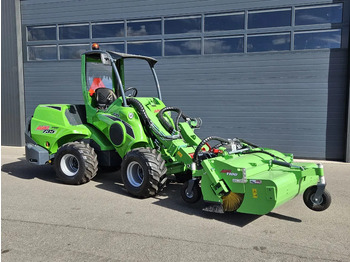 Kompaktni utovarivač gusjeničar AVANT