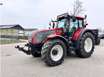 Traktor VALTRA T172