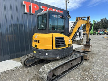 Mini bager Bobcat E50: slika Mini bager Bobcat E50