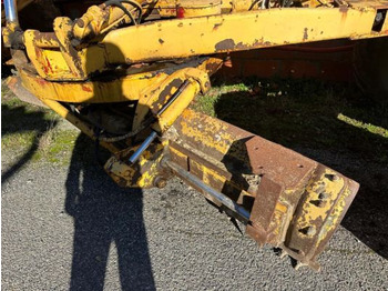 Grejder John Deere 570 A à 12 900 € HT: slika Grejder John Deere 570 A à 12 900 € HT