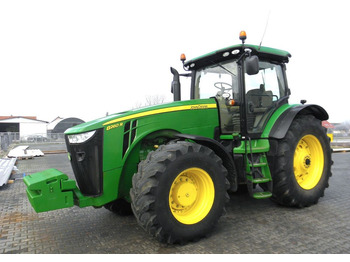 Traktor JOHN DEERE 8R Series