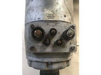 Alternator Bosch Bosch Lichtmaschine 180A 28V Bosch 0120689536 Generator Lima 0120689589: slika Alternator Bosch Bosch Lichtmaschine 180A 28V Bosch 0120689536 Generator Lima 0120689589 Alternator Bosch Bosch Lichtmaschine 180A 28V Bosch 0120689536 Generator Lima 0120689589: slika Alternator Bosch Bosch Lichtmaschine 180A 28V Bosch 0120689536 Generator Lima 0120689589