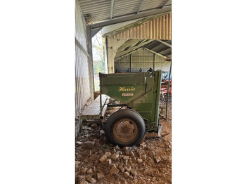 Sadilica za krumpir HASSIA 4 RANGS: slika Sadilica za krumpir HASSIA 4 RANGS