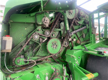 Rolo balirka, Omotač bala JOHN DEERE C441R: slika Rolo balirka, Omotač bala JOHN DEERE C441R
