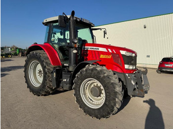 Traktor MASSEY-FERGUSON 6715 S DYNA VT: slika Traktor MASSEY-FERGUSON 6715 S DYNA VT