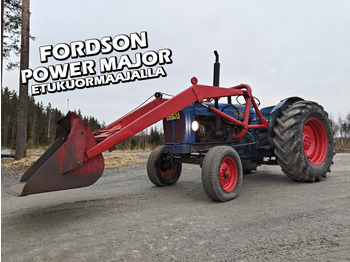Traktor FORDSON