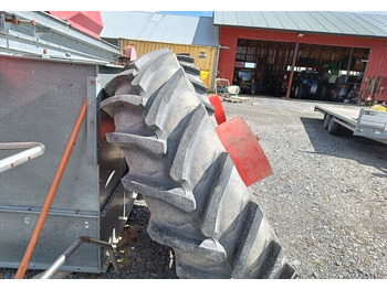 Kompletan kotač za Poljoprivredni strojevi Taurus Paripyörät 18.4R38 todella hyväkuntoiset Fendt Farmer 312LSA sopivat: slika Kompletan kotač za Poljoprivredni strojevi Taurus Paripyörät 18.4R38 todella hyväkuntoiset Fendt Farmer 312LSA sopivat