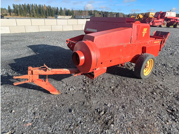 Kvadratna balirka WELGER