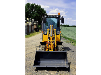 Novi Utovarivač na kotačima APS K1060: slika Novi Utovarivač na kotačima APS K1060