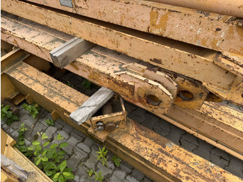 Zakup Liebherr 185/200HC Undercarriage 6x6 + 2x A block Liebherr 185/200HC Undercarriage 6x6 + 2x A block: slika Zakup Liebherr 185/200HC Undercarriage 6x6 + 2x A block Liebherr 185/200HC Undercarriage 6x6 + 2x A block