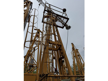 Toranjska dizalica LIEBHERR