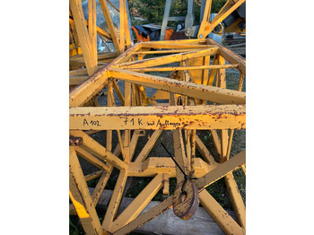 Toranjska dizalica LIEBHERR