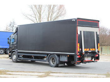 Kamion sandučar Scania P230: slika Kamion sandučar Scania P230