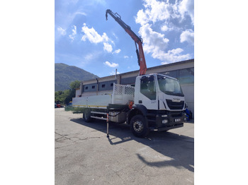 Kamion s kranom IVECO Stralis