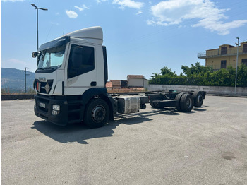Kamion-šasija IVECO Stralis