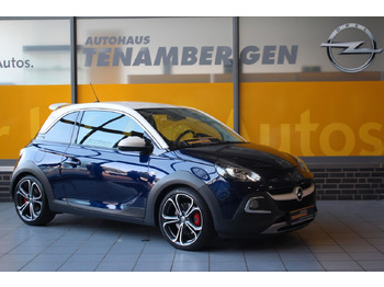Automobil OPEL