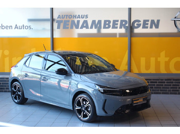 Automobil OPEL
