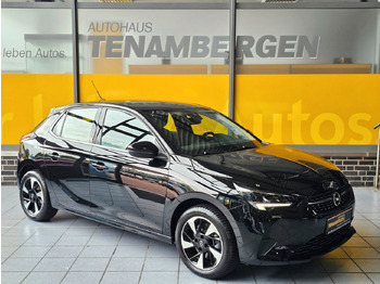 Automobil OPEL