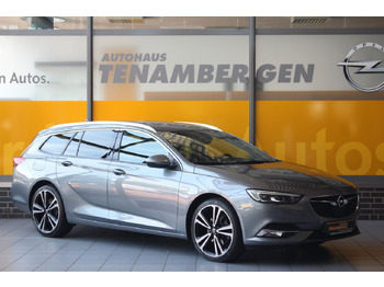 Automobil OPEL