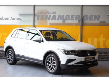 SUV VOLKSWAGEN