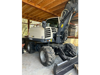 Bager na kotačima SCHAEFF