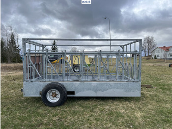 Prikolica za prijevoz stoke Kellfri Animal transport/feeder wagon: slika Prikolica za prijevoz stoke Kellfri Animal transport/feeder wagon