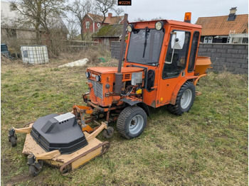 Traktor HOLDER