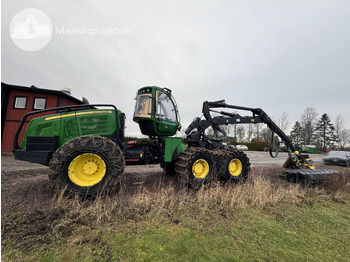 Kombajn za šumarstvo JOHN DEERE