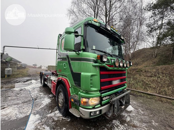Kamion s kukastom dizalicom SCANIA R164