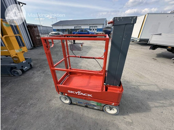Platforma za podizanje stupa u okomitom položaju SKYJACK