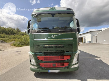 Kamion sandučar Volvo FH 470: slika Kamion sandučar Volvo FH 470