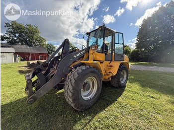 Utovarivač na kotačima VOLVO L40B