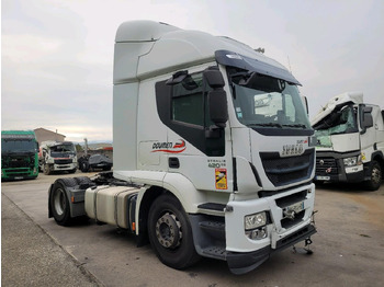 Tegljač IVECO Stralis 440