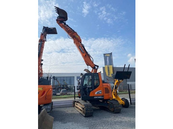 Bager gusjeničar DOOSAN DX140LCR-5
