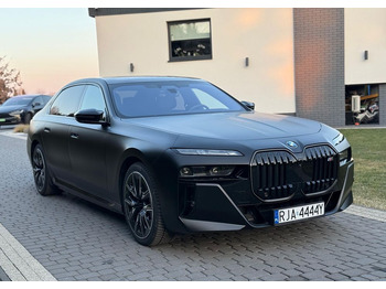 Limuzina BMW Seria 7: slika Limuzina BMW Seria 7