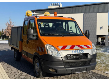 Dostavno vozilo s ceradom Iveco DAILY 35S13: slika Dostavno vozilo s ceradom Iveco DAILY 35S13