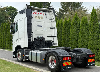 Tegljač Volvo FH 500 PARK COOL LODÓWKA: slika Tegljač Volvo FH 500 PARK COOL LODÓWKA Tegljač Volvo FH 500 PARK COOL LODÓWKA: slika Tegljač Volvo FH 500 PARK COOL LODÓWKA