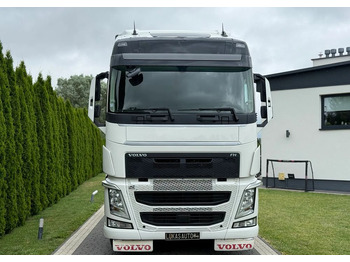 Tegljač Volvo FH 500 PARK COOL LODÓWKA: slika Tegljač Volvo FH 500 PARK COOL LODÓWKA Tegljač Volvo FH 500 PARK COOL LODÓWKA: slika Tegljač Volvo FH 500 PARK COOL LODÓWKA