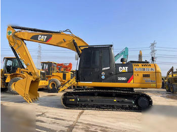 Bager gusjeničar CATERPILLAR 320D2