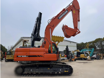 Bager gusjeničar DOOSAN DX225LC