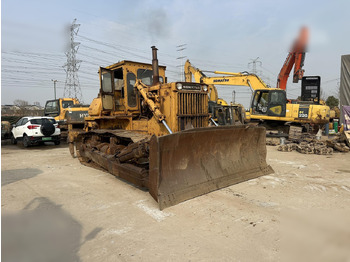Buldožer KOMATSU D85-18: slika Buldožer KOMATSU D85-18