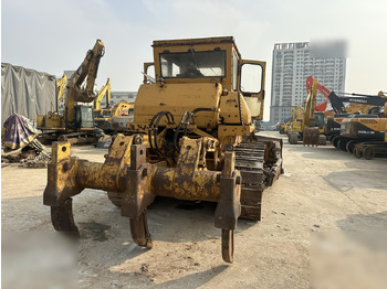 Buldožer KOMATSU D85-18: slika Buldožer KOMATSU D85-18