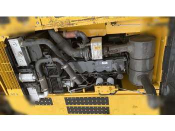 Bager gusjeničar KOMATSU PC220-8: slika Bager gusjeničar KOMATSU PC220-8