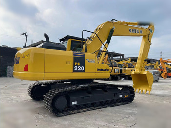 Zakup KOMATSU PC220-8 KOMATSU PC220-8: slika Zakup KOMATSU PC220-8 KOMATSU PC220-8
